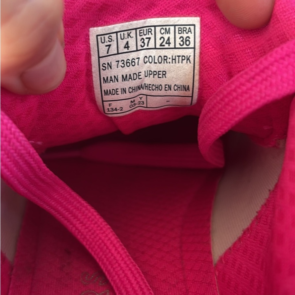 Hot Pink Sneakers Shoes - Picture 4 of 4